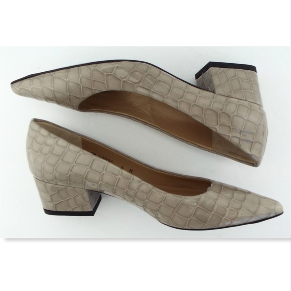 New STUART WEITZMAN Alligator Block Heel Pumps 6 - Picture 4 of 8
